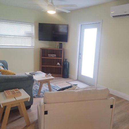 Family, Couples Retreat Near Airport, Cruise Port & Beaches Fort Lauderdale Exterior photo