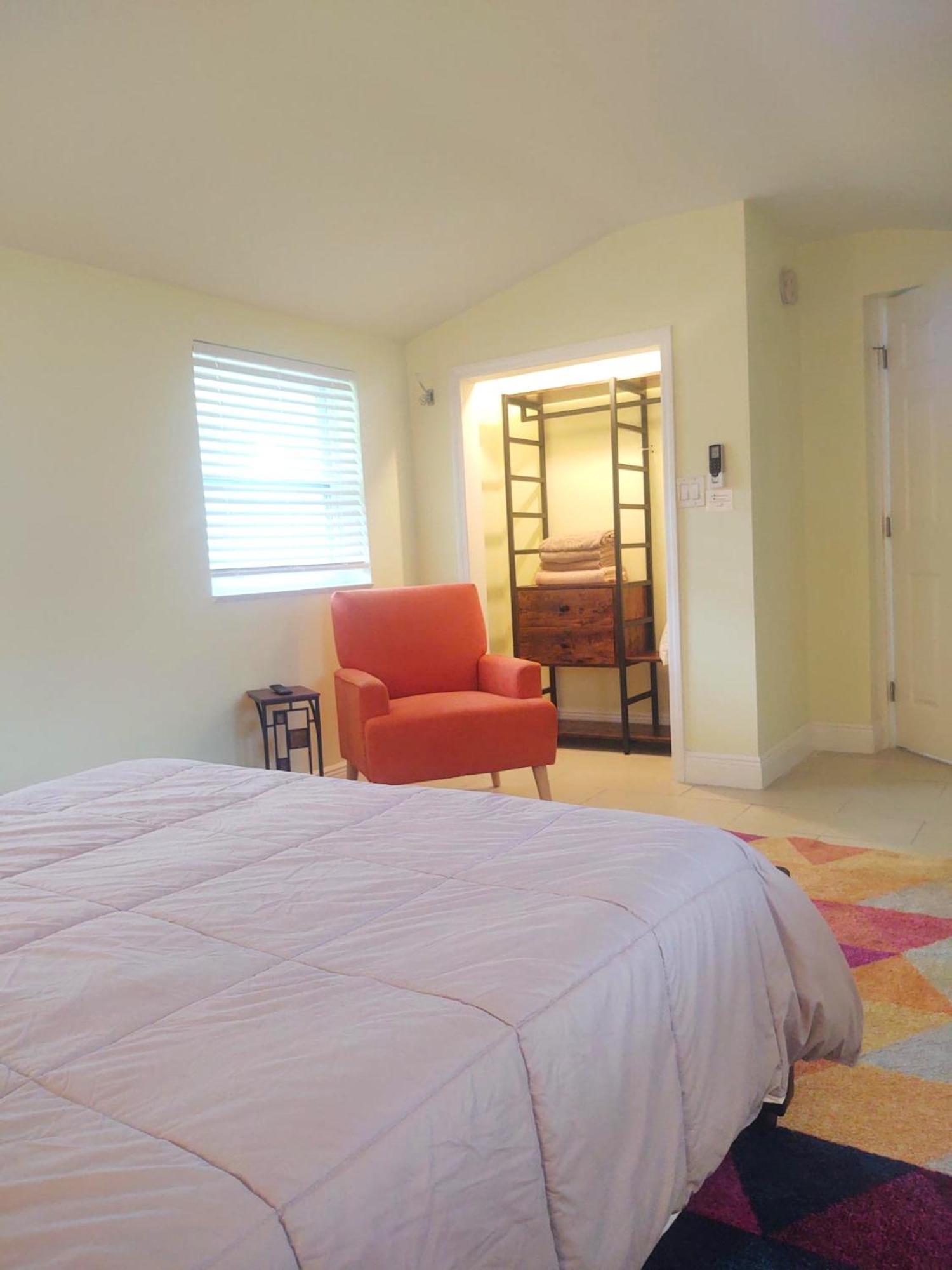 Family, Couples Retreat Near Airport, Cruise Port & Beaches Fort Lauderdale Exterior photo
